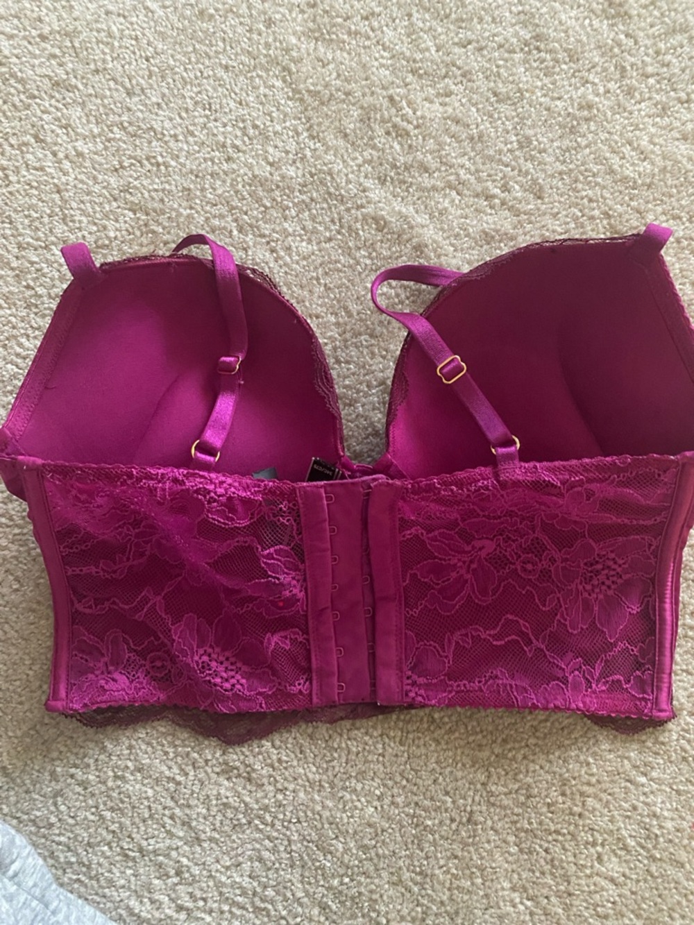 Victoria secret bombshell 34C padded underwire bonded side bra - Picture 5 of 9